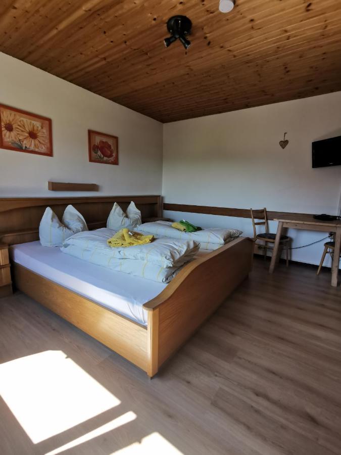 Hotel Garni Austermayer Traunreut Luaran gambar
