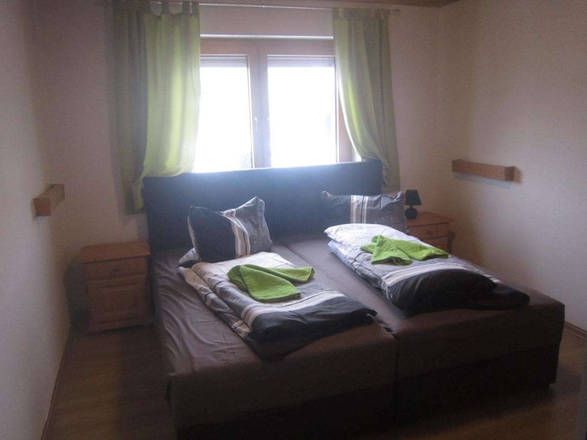 Hotel Garni Austermayer Traunreut Luaran gambar